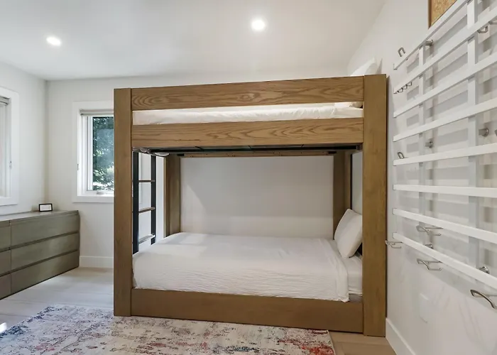 Legends 10 Apartment