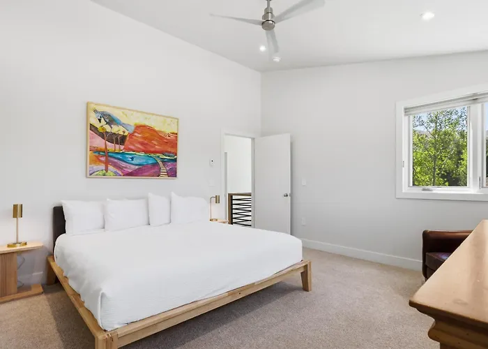 Apartment Legends 10 *